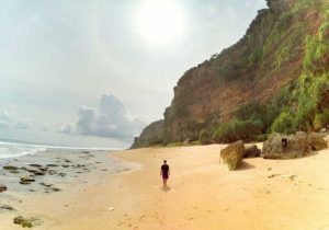 Petualangan Ekstrem: Pantai Tersembunyi Gunungkidul!